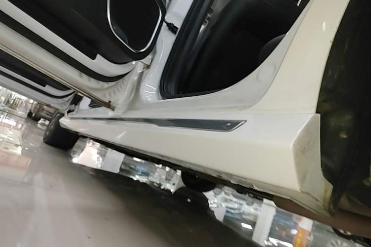 Used Chery Arrizo GX 2018 1.5T Manual Version Emission Standard China V Left Side Sill