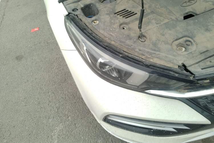 Used Chery Arrizo GX 2018 1.5T CVT Smart Color Edition China V Standard Right Front Headlight