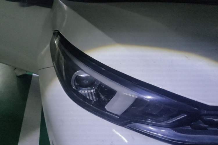 Used Chery Arrizo GX 2018 1.5T Manual Version Emission Standard China V Right Front Headlight