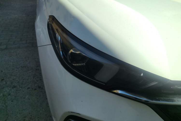 Used Chery Arrizo GX 2018 1.5T CVT Dynamic Color Version China V Standard Right Front Headlight