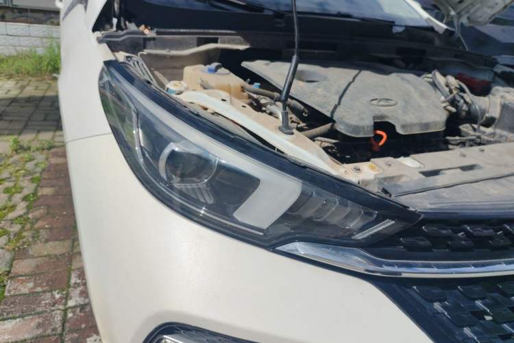 Used Chery Arrizo GX 2018 1.5T CVT Dynamic Color Version China V Standard Right Front Headlight
