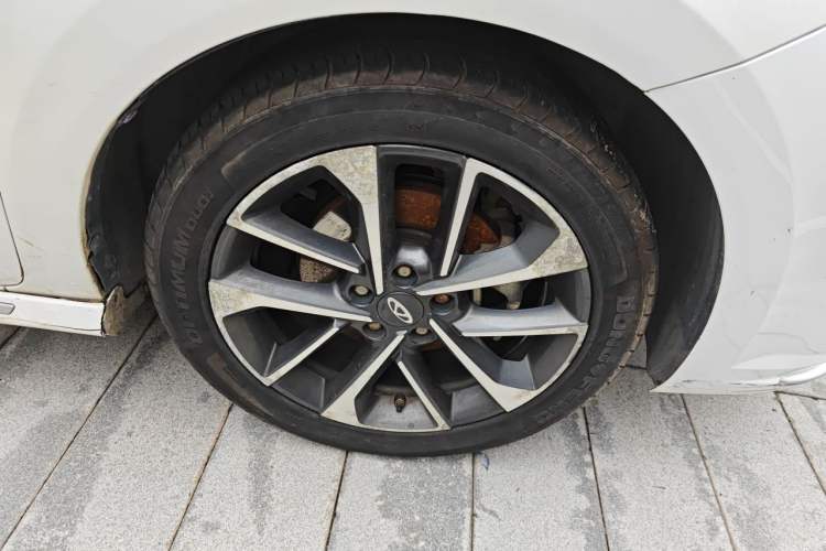 Used Chery Arrizo GX 2018 1.5T Manual Version Emission Standard China V Right Front Wheel Hub