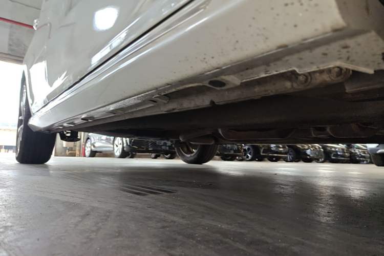 Used Chery Arrizo GX 2018 1.5T CVT Smart Color Edition China V Standard Right Side Sill