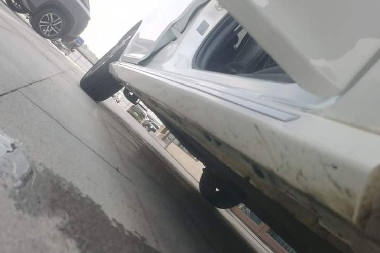 Used Chery Arrizo GX 2018 1.5T CVT Color Version China V Standard Right Side Sill