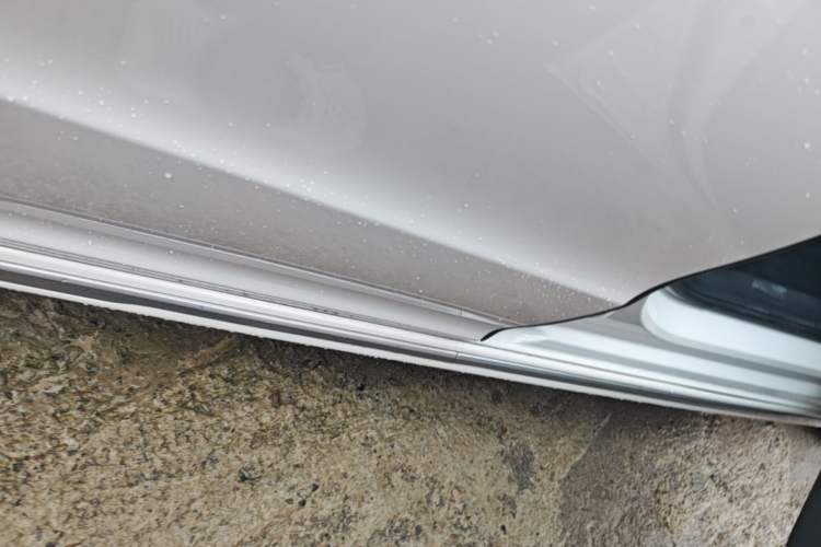 Used Chery Arrizo GX 2018 1.5T CVT Color Version China V Standard Right Side Sill