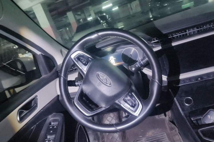 Used Chery Arrizo GX 2018 1.5T Manual Version Emission Standard China V Steering Wheel