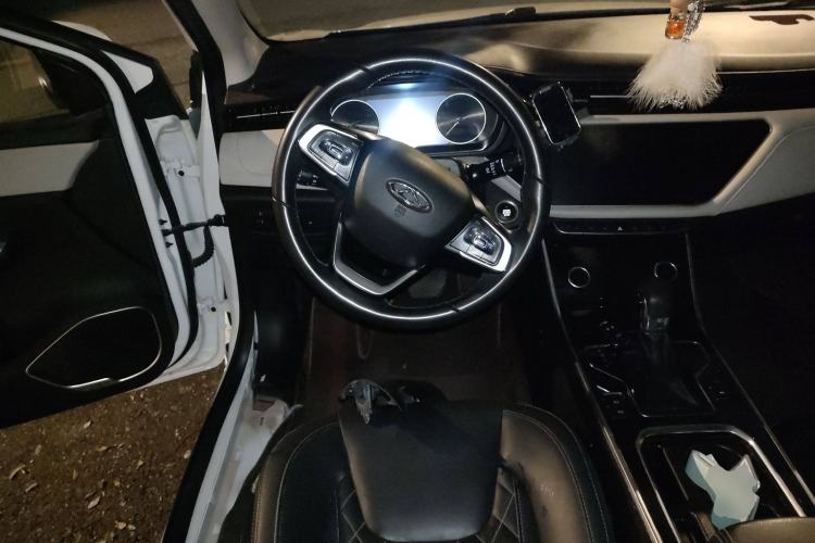 Used Chery Arrizo GX 2018 1.5T CVT Color Version China V Standard Steering Wheel