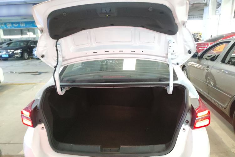 Used Chery Arrizo GX 2018 1.5T Manual Sport Edition China V Standard Trunk