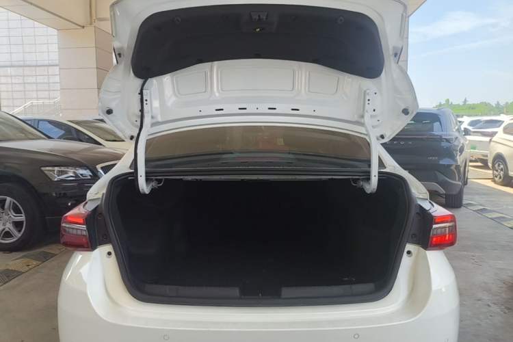 Used Chery Arrizo GX 2018 1.5T Manual Version Emission Standard China V Trunk