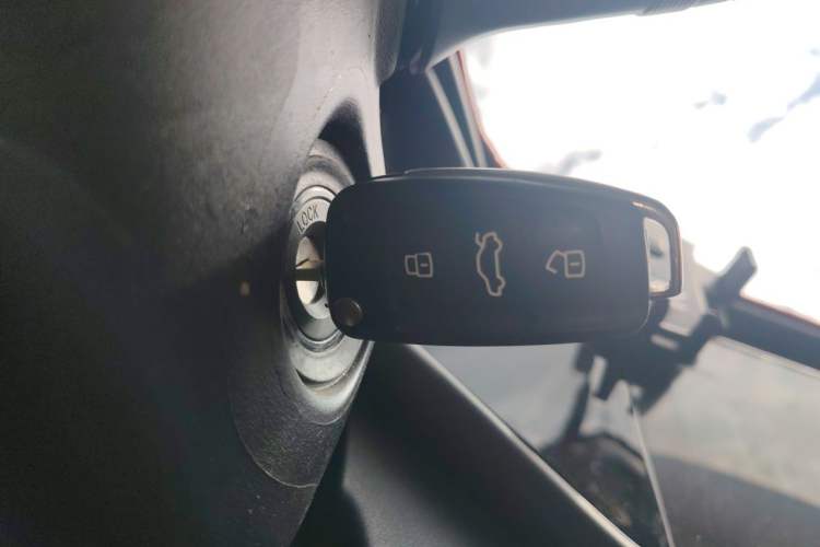 Used Chery Arrizo GX 2018 1.5T CVT Dynamic Color Version China V Standard Vehicle Key