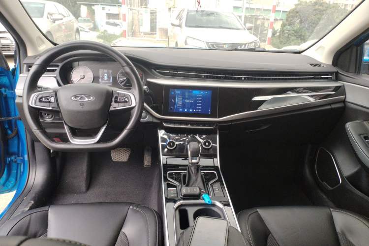 Used Chery Arrizo GX 2019 Champion Edition 1.5L CVT Fashion Model Center Console