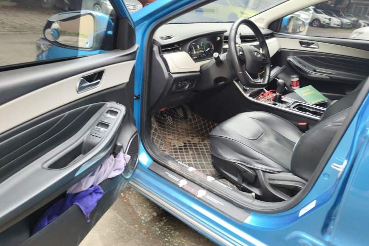 Used Chery Arrizo GX 2019 1.5T Manual New Color Version China V Standard Driver Seat