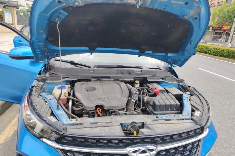 Used Chery Arrizo GX 2019 Pro 1.5T CVT Model Color Version China VI Standard Engine Bay