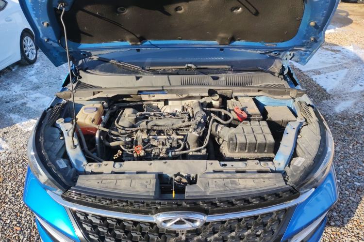 Used Chery Arrizo GX 2019 1.5T CVT New Color Version China VI Standard Engine Bay