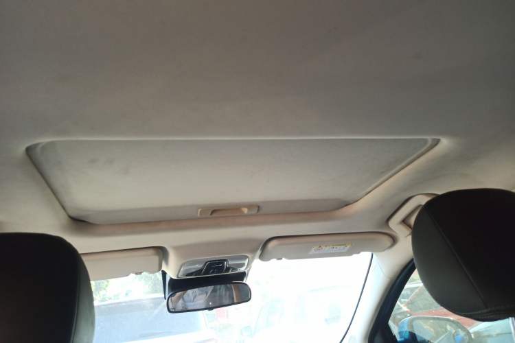 Used Chery Arrizo GX 2019 Pro 1.5T CVT Smart Color Version China VI Standard Headliner