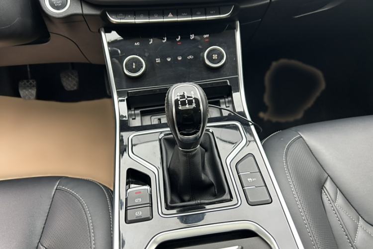Used Chery Arrizo GX 2019 Pro 1.5T Manual Edition China VI Emission Standard Interior 3