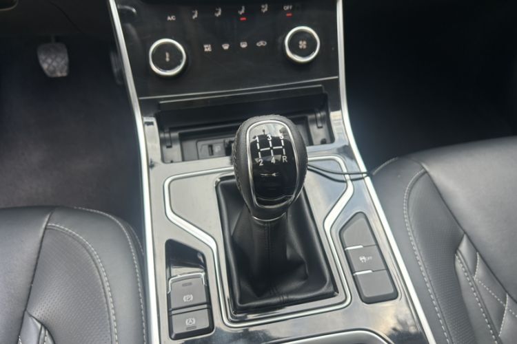 Used Chery Arrizo GX 2019 Pro 1.5T Manual Edition China VI Emission Standard Interior 4