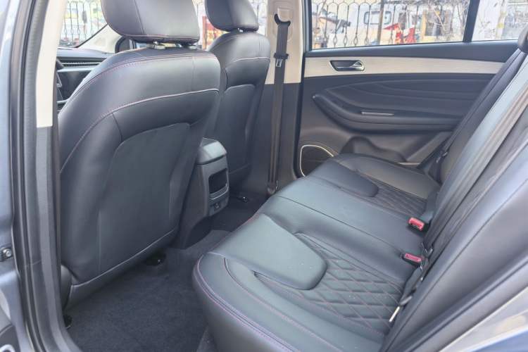 Used Chery Arrizo GX 2019 Champion Edition 1.5L CVT Elite Model Interior 4