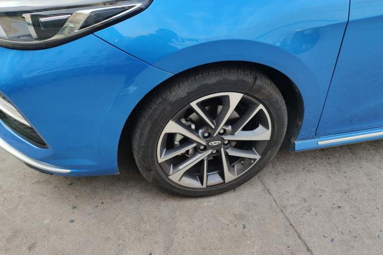 Used Chery Arrizo GX 2019 Pro 1.5T Manual Edition China VI Emission Standard Left Front Wheel Hub