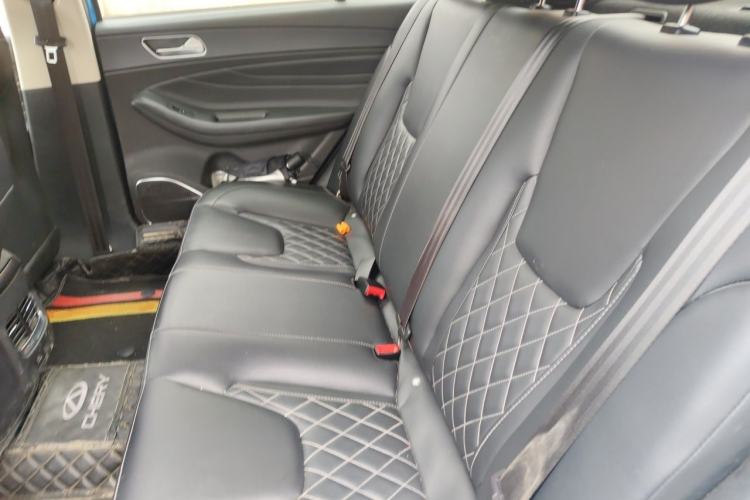 Used Chery Arrizo GX 2019 Pro 1.5T CVT Model Color Version China VI Standard Left Rear Seat