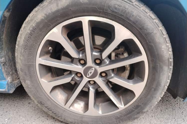 Used Chery Arrizo GX 2019 Champion Edition 1.5L CVT Fashion Model Right Front Wheel Hub
