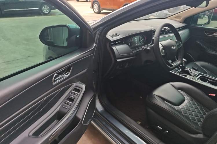 Used Chery Arrizo GX 2019 Pro 1.5T CVT Model Color Version China VI Standard Driver Seat