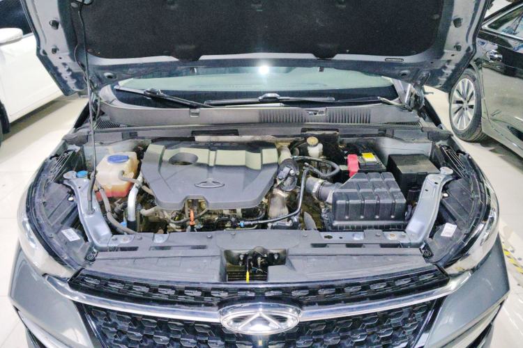 Used Chery Arrizo GX 2019 Pro 1.5T CVT Model Color Version China VI Standard Engine Bay