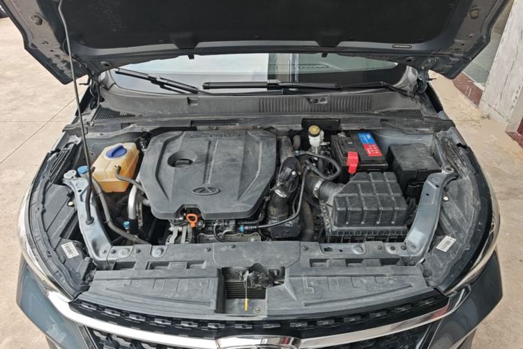 Used Chery Arrizo GX 2019 Pro 1.5T CVT Model Color Version China VI Standard Engine Bay