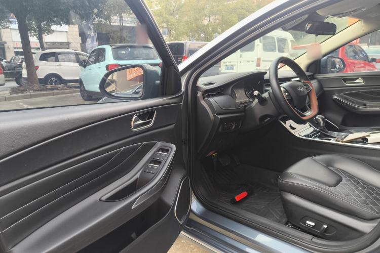 Used Chery Arrizo GX 2019 Pro 1.5T CVT Model Color Version China VI Standard Interior 3
