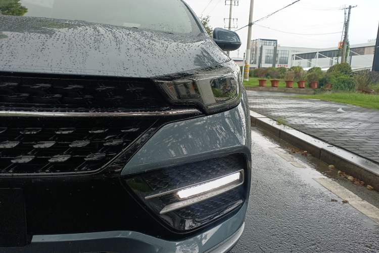 Used Chery Arrizo GX 2019 Pro 1.5T CVT Dynamic Color Edition China VI Standard Left Front Headlight