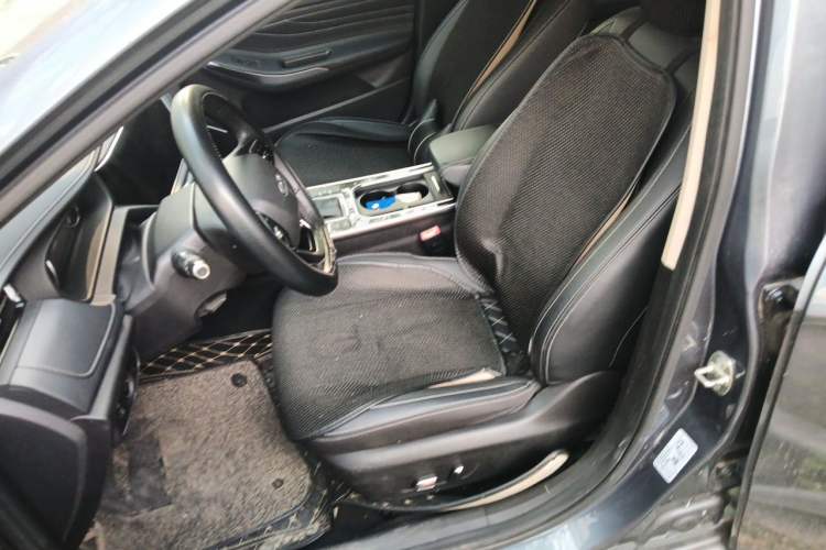 Used Chery Arrizo GX 2019 Pro 1.5T CVT Model Color Version China VI Standard Left Front Seat