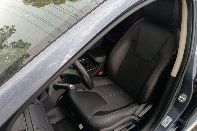 Used Chery Arrizo GX 2019 Pro 1.5T CVT Dynamic Color Edition China VI Standard Left Front Seat