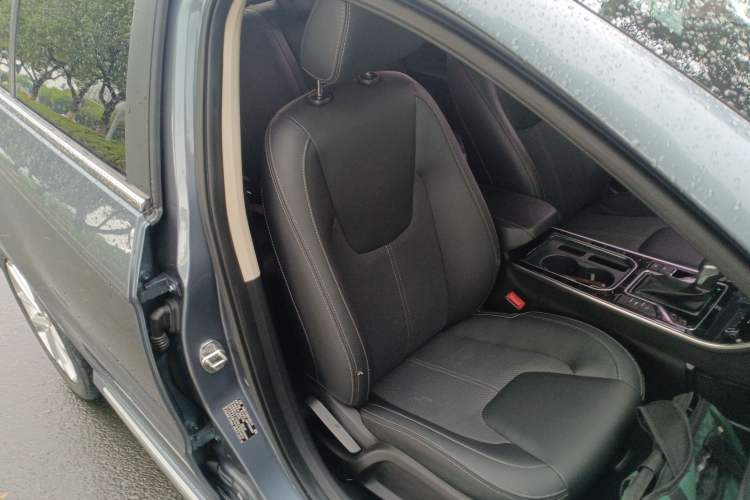 Used Chery Arrizo GX 2019 Pro 1.5T CVT Dynamic Color Edition China VI Standard Right Front Seat