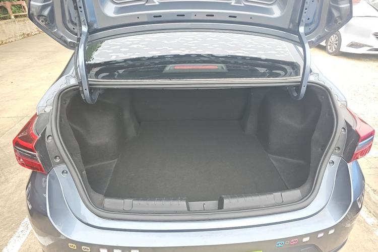 Used Chery Arrizo GX 2019 Pro 1.5T CVT Model Color Version China VI Standard Trunk