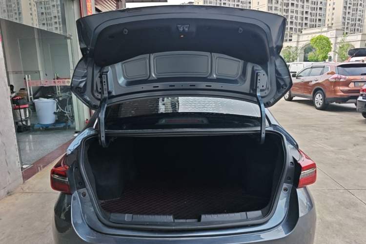Used Chery Arrizo GX 2019 Pro 1.5T CVT Model Color Version China VI Standard Trunk