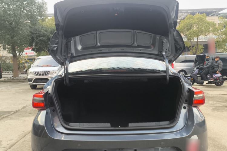 Used Chery Arrizo GX 2019 Pro 1.5T CVT Model Color Version China VI Standard Trunk