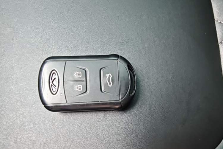 Used Chery Arrizo GX 2019 Pro 1.5T CVT Model Color Version China VI Standard Vehicle Key