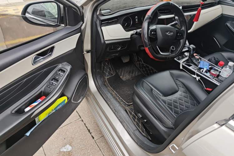 Used Chery Arrizo GX 2019 1.5T CVT New Color Version China VI Standard Driver Seat