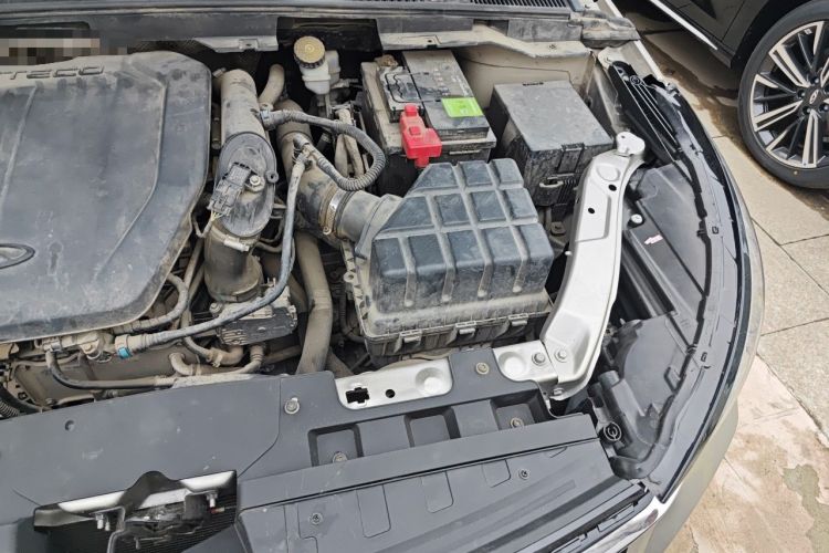 Used Chery Arrizo GX 2019 1.5T CVT New Color Version China VI Standard Engine Bay Left