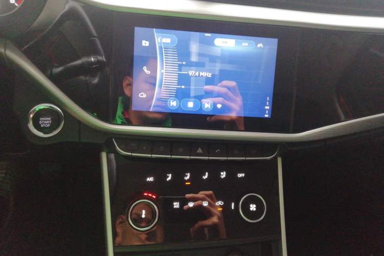Used Chery Arrizo GX 2019 Champion Edition 1.5L Manual Fashion Model Audio And AC Panel