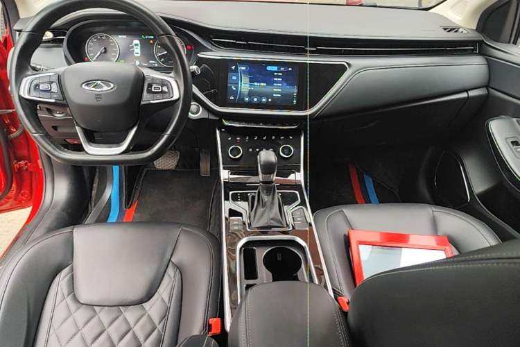 Used Chery Arrizo GX 2019 1.5T CVT New Rui Color Version China VI Standard Center Console