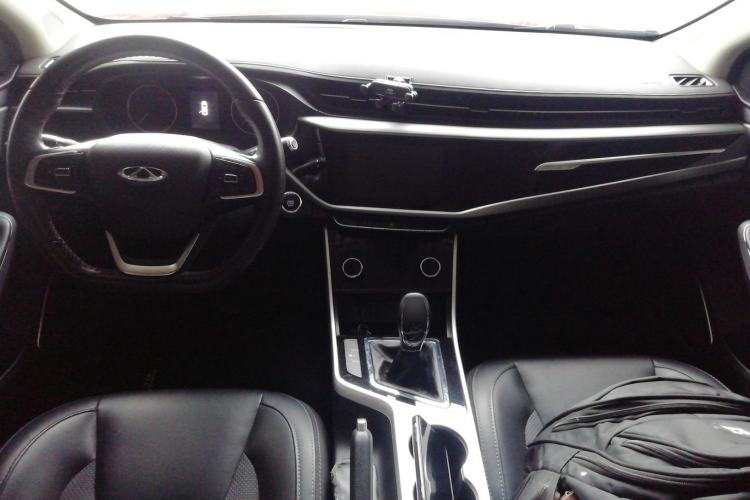 Used Chery Arrizo GX 2019 Champion Edition 1.5L Manual Fashion Model Center Console