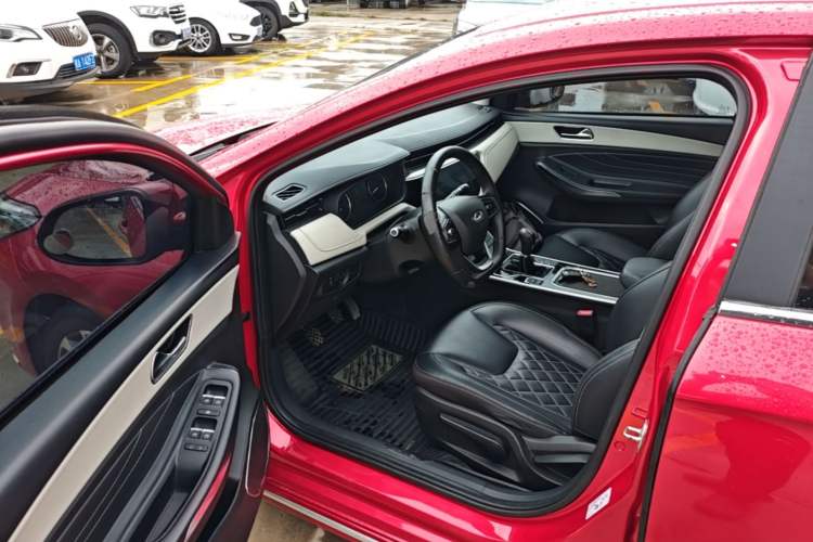 Used Chery Arrizo GX 2019 Pro 1.5T Manual Edition China VI Emission Standard Driver Seat