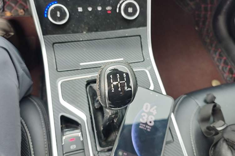 Used Chery Arrizo GX 2019 Pro 1.5T Manual Edition China VI Emission Standard Gear Lever