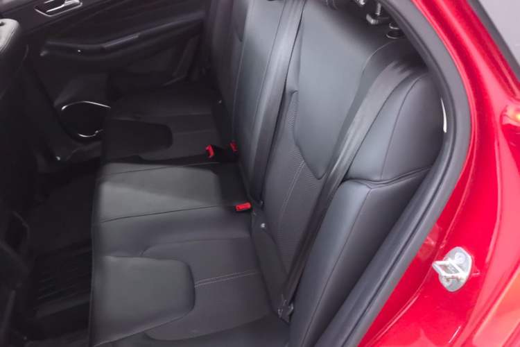 Used Chery Arrizo GX 2019 Pro 1.5T CVT Dynamic Color Edition China VI Standard Interior 4