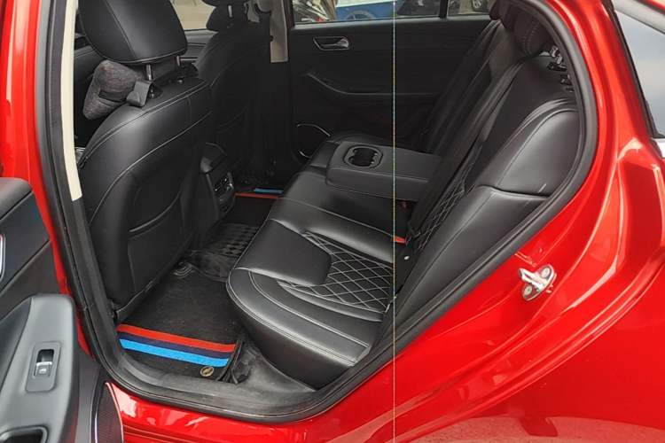 Used Chery Arrizo GX 2019 1.5T CVT New Rui Color Version China VI Standard Left Rear Seat