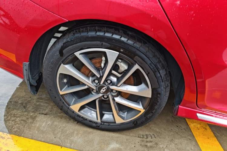 Used Chery Arrizo GX 2019 Pro 1.5T Manual Edition China VI Emission Standard Right Rear Wheel Hub