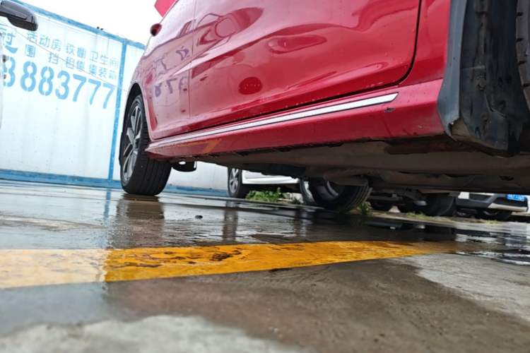 Used Chery Arrizo GX 2019 Pro 1.5T Manual Edition China VI Emission Standard Right Side Sill