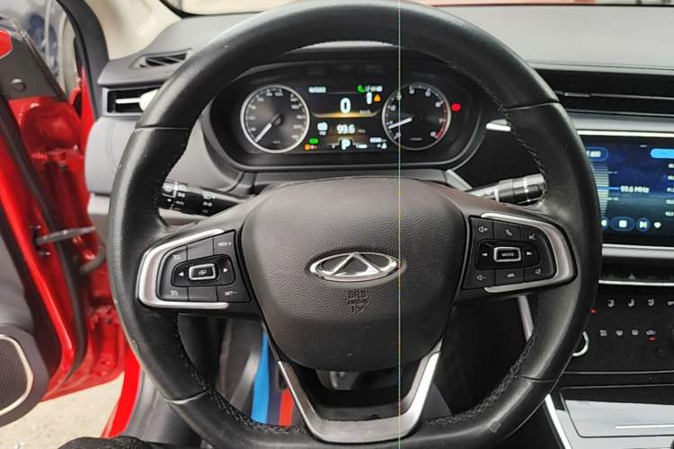 Used Chery Arrizo GX 2019 1.5T CVT New Rui Color Version China VI Standard Steering Wheel