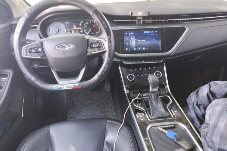 Used Chery Arrizo GX 2019 Pro 1.5T CVT Model Color Version China VI Standard Center Console